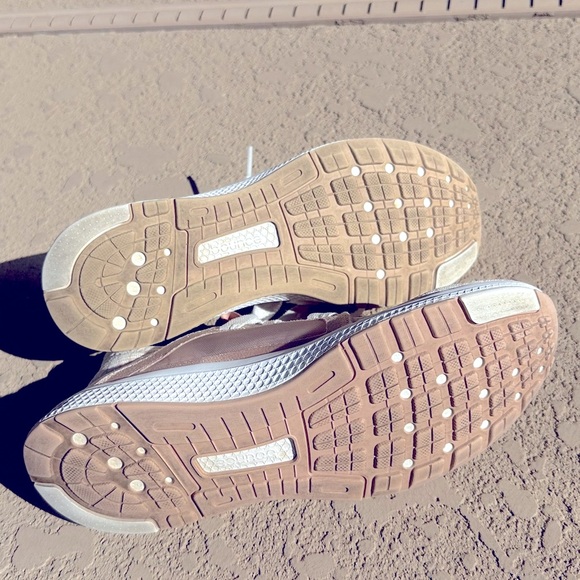 Adidas- Bounce Edge Lux RUNNING SHOES Size9 Medium DUSTY PINK/CREAM w/White Sole - Picture 6 of 11